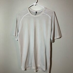 Lululemon mens metal tech short sleeve light ivory performance tshirt sz large